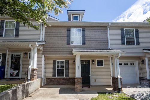 31 Amersham Ln, Fletcher, NC, 28732-9244 | Card Image