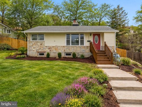 3955 Taney Ave, ALEXANDRIA, VA, 22304-2621 | Card Image