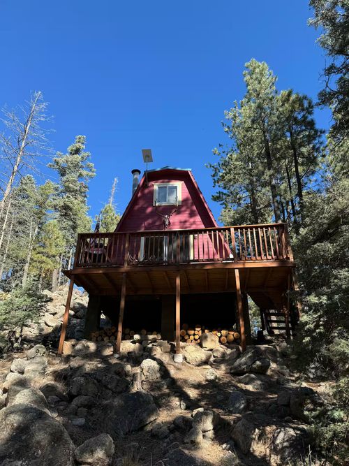 123 Pine Dr, Jemez Springs, NM, 87025-9262 | Card Image