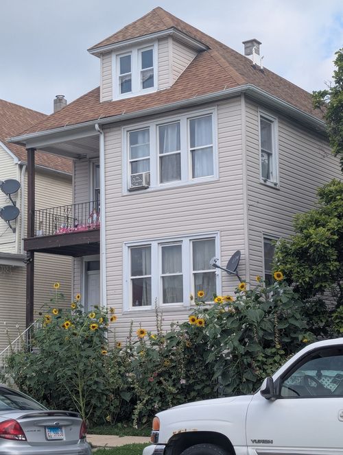 7548 W 61st St, Summit, IL, 60501-1645 | Card Image