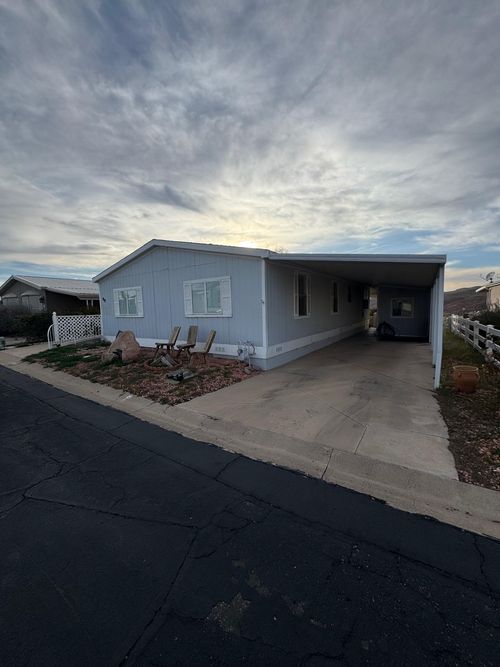 99 N 3950 W, Hurricane, UT, 84737 | Card Image