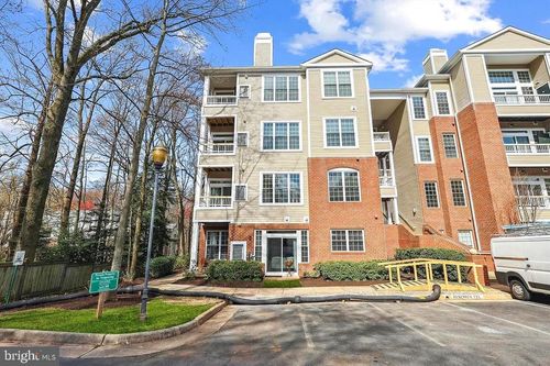 4210-c-4210 Mozart Brigade Ln, FAIRFAX, VA, 22033-3906 | Card Image