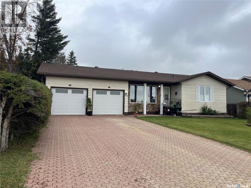 206 4th St Nw, Wadena, SK, S0A4J0 | Card Image