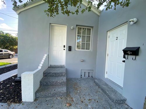apt-1-10 N Palmway, Lake Worth Beach, FL, 33460-3919 | Card Image