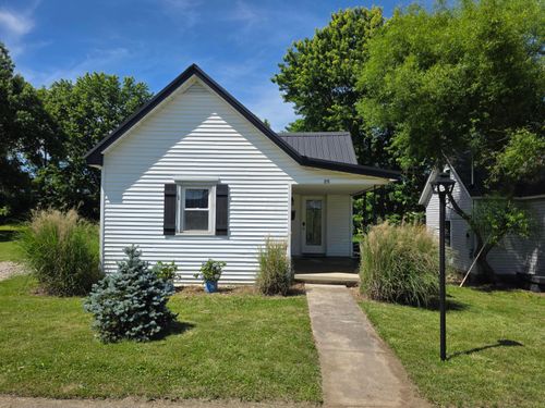25 E 10th St, Wellston, OH, 45692-1706 | Card Image