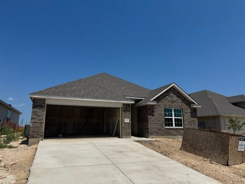 116 Crow Valley Dr, Jarrell, TX, 76537-2233 | Card Image