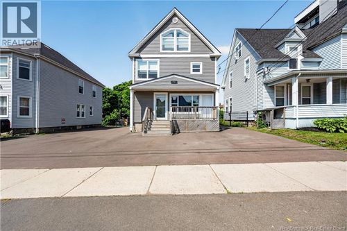 96 Weldon St, Moncton, NB, E1C5W2 | Card Image