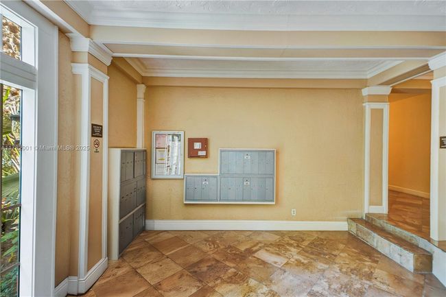 APT-202 - 536 14 Th St, Condo with 2 bedrooms, 2 bathrooms and null parking in Miami Beach FL | Image 26