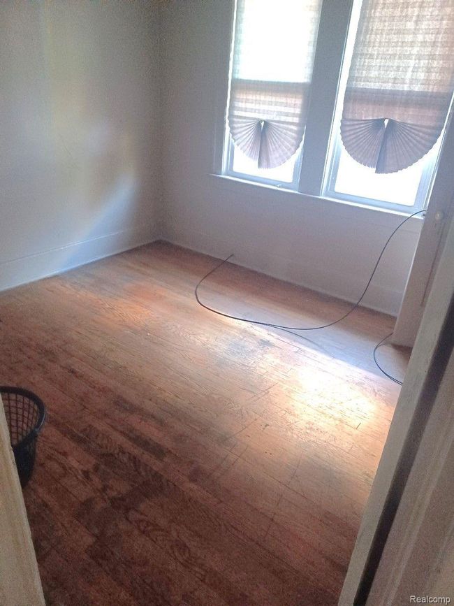 3025 Tuxedo St, Home with 0 bedrooms, 3 bathrooms and 2 parking in Detroit MI | Image 15