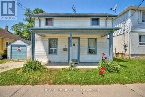 8 Pelham Rd, Saint Catharines, ON, L2S1P9 | Card Image