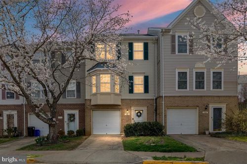 511 Highland Towne Ln, WARRENTON, VA, 20186-2638 | Card Image