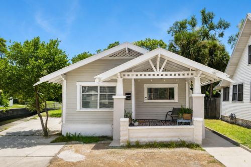 558 10th Ave S, St Petersburg, FL, 33701-4710 | Card Image