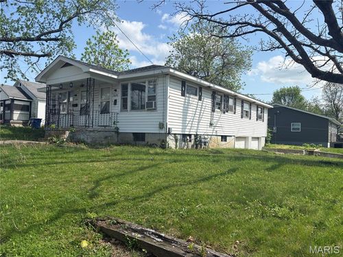307 W 7th Street, Salem, MO, 65560 | Card Image