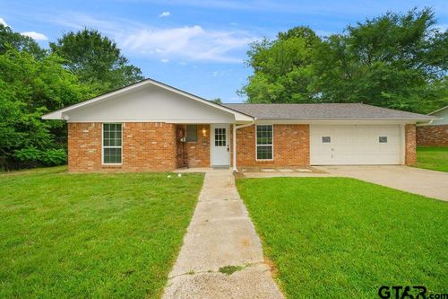 856 Avenue A, Canton, TX, 75103-2016 | Card Image