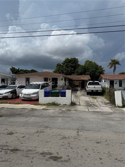 1845 Nw 16th St, Miami, FL, 33125-2203 | Card Image