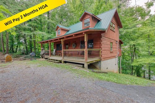 1136 E Foothills Dr, Gatlinburg, TN, 37738-5346 | Card Image