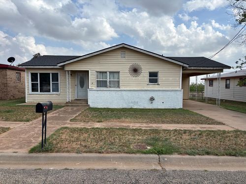 408 33rd St, Snyder, TX, 79549-5012 | Card Image