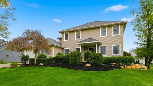 1370 E Legacy Ln, Winona Lake, IN, 46590-5800 | Card Image