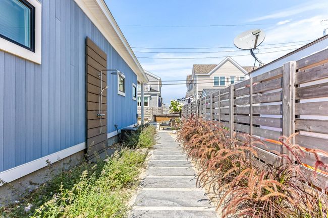 196 Tilton St, House other with 3 bedrooms, 2 bathrooms and null parking in Seabrook NH | Image 33