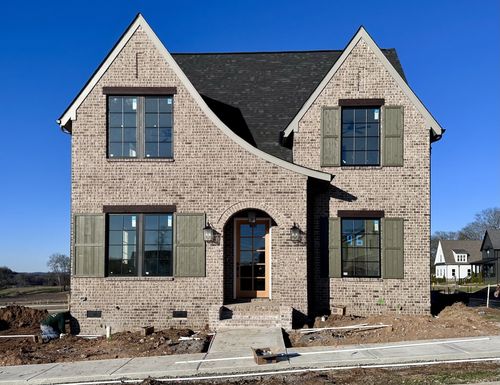 2032 Hector Dr, Thompsons Station, TN, 37179-2219 | Card Image