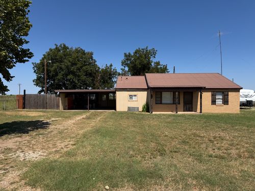 19516 Us Highway 277 E, Seymour, TX, 76380-6851 | Card Image