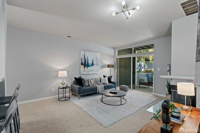 1722 Parkview Green Circle, Condo with 1 bedrooms, 1 bathrooms and 2 parking in San Jose CA | Image 3