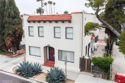 679 Obispo Ave, Long Beach, CA, 90814-7256 | Card Image