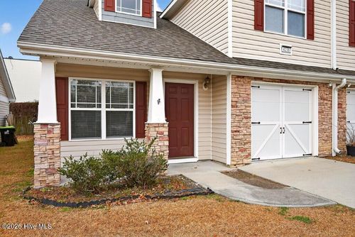 4238 Arbor Green Way, New Bern, NC, 28562-2268 | Card Image