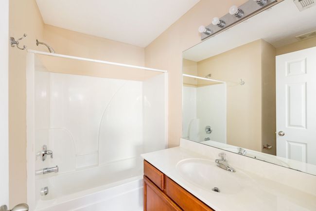 1755 Red Jacket Dr, Townhouse with 2 bedrooms, 3 bathrooms and 2 parking in Antioch TN | Image 27