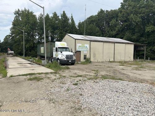 574 Saint Paul Rd, Belhaven, NC, 27810-9654 | Card Image