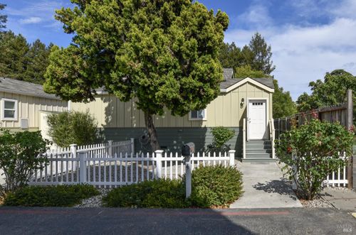 4 Roundelay Lane, Santa Rosa, CA, 95407 | Card Image