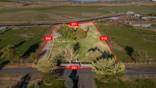65202 E Sunset View Pr Se, Benton City, WA, 99320-8555 | Card Image