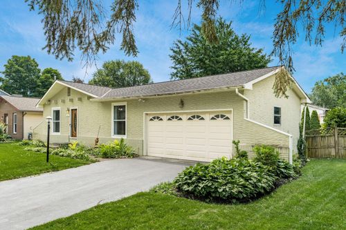 267 Rugby Ln, Columbus, OH, 43230-2562 | Card Image