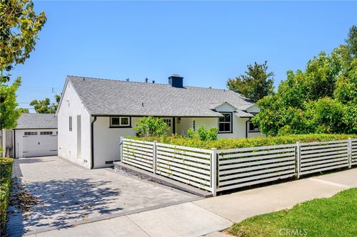 2405 Jolley, Burbank, CA, 91504 | Card Image