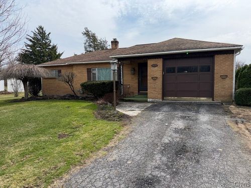 2092 W Genesee Street Road, Aurelius, NY, 13021 | Card Image