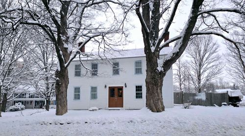 86 Raymond Rd, Chester, NH, 03036-4125 | Card Image