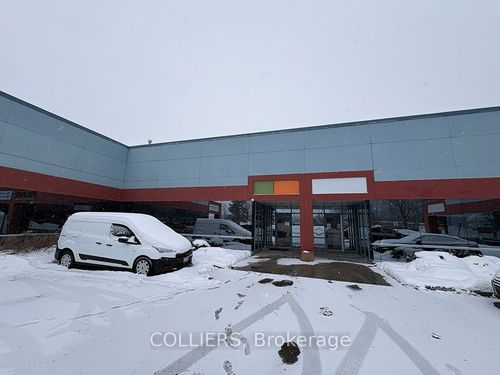 7-100 Leek Crescent, Richmond Hill, ON, L4B3E6 | Card Image