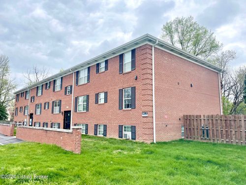 3-3544 Brockton Ln, Louisville, KY, 40220 | Card Image