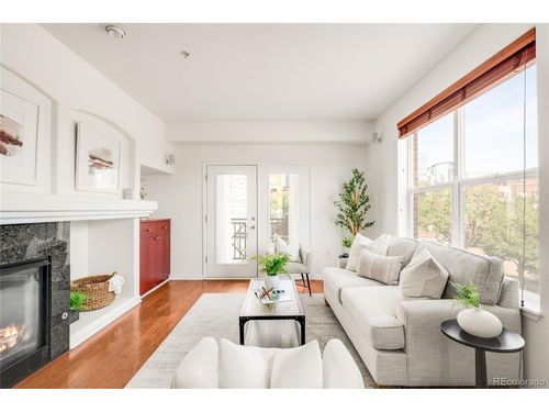 205-1767 N Pearl St, Denver, CO, 80203-1489 | Card Image