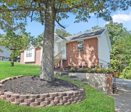 5819 Riley Rd, Ooltewah, TN, 37363-6885 | Card Image