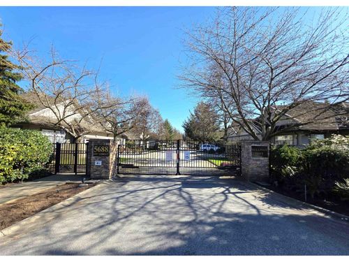 42-5688 152 St, Surrey, BC, V3S3K2 | Card Image