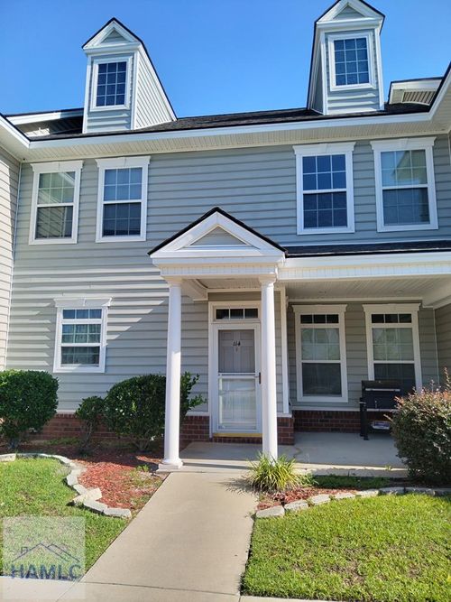 114 Governors Blvd, Hinesville, GA, 31313-9577 | Card Image