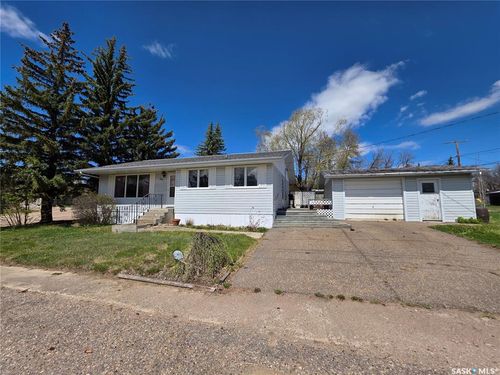 403 Annable Street, Herbert, SK, S0H2A0 | Card Image