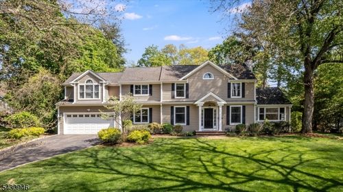 34 West Dr, Livingston, NJ, 07039-3514 | Card Image