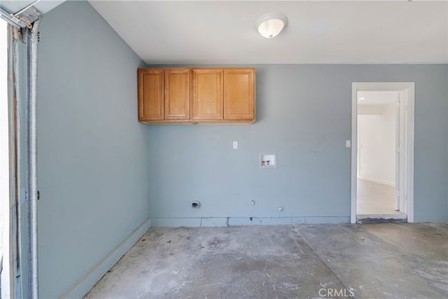 8888 Patrero St, House other with 5 bedrooms, 2 bathrooms and 2 parking in Riverside CA | Image 48