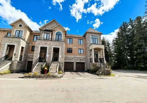 55 Milbourne Lane, Richmond Hill, ON, L4E1G4 | Card Image