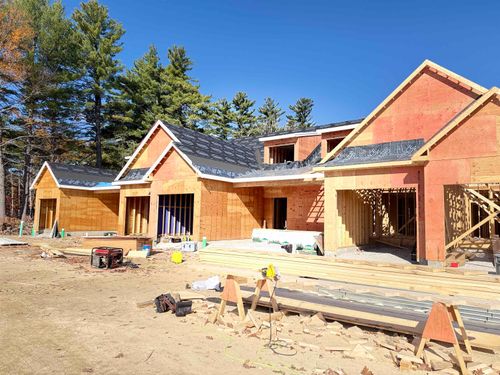 3-23 Main St, Candia, NH, 03034-2406 | Card Image