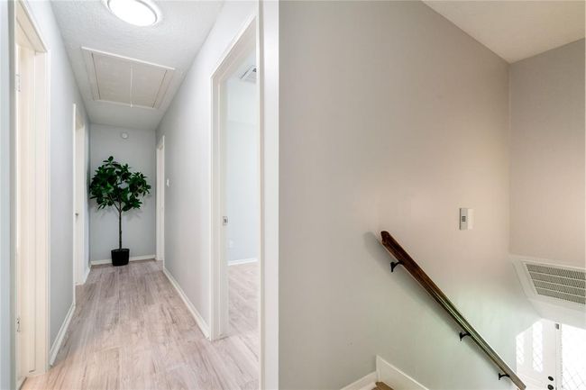 Upstairs Landing | Image 17