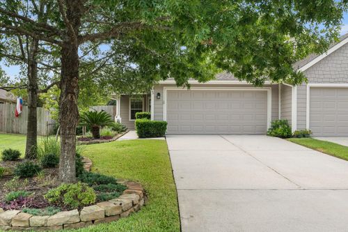 43 E Kentwick Pl, Conroe, TX, 77384-5109 | Card Image