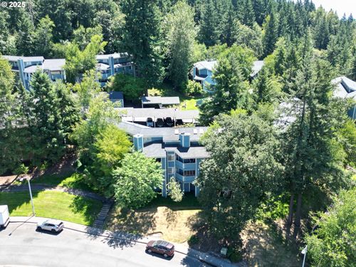 10178 Se Talbert St, Clackamas, OR, 97015-8666 | Card Image